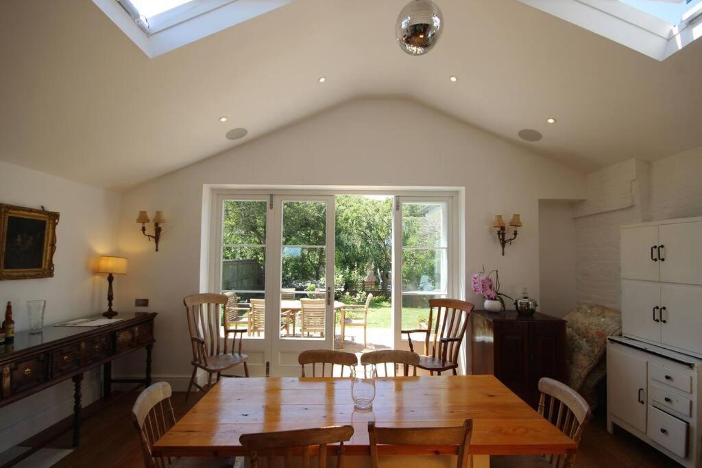Downsview Villa Kingsdown  Eksteriør bilde